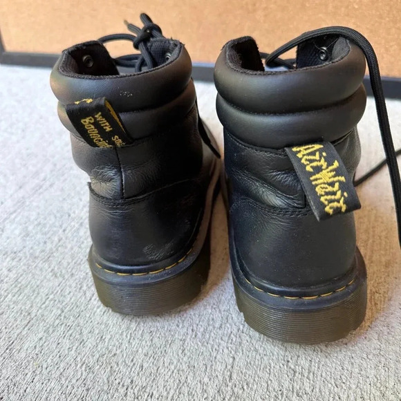 Dr. Martens Faora Mid Top Black Leather Combat Boot Size Women's 7 - Picture 2 of 6
